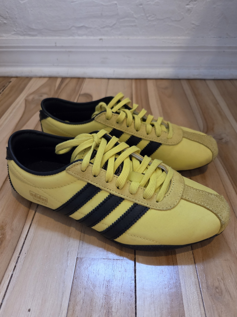 adidas Yellow and Black Low-Top Trainers